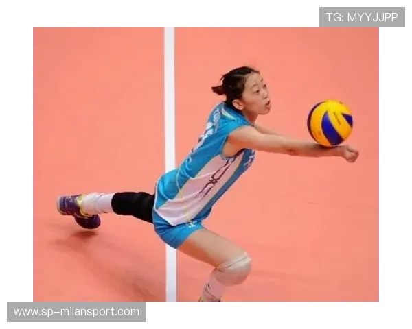 天津女排核心王倩三连杀拦网制胜